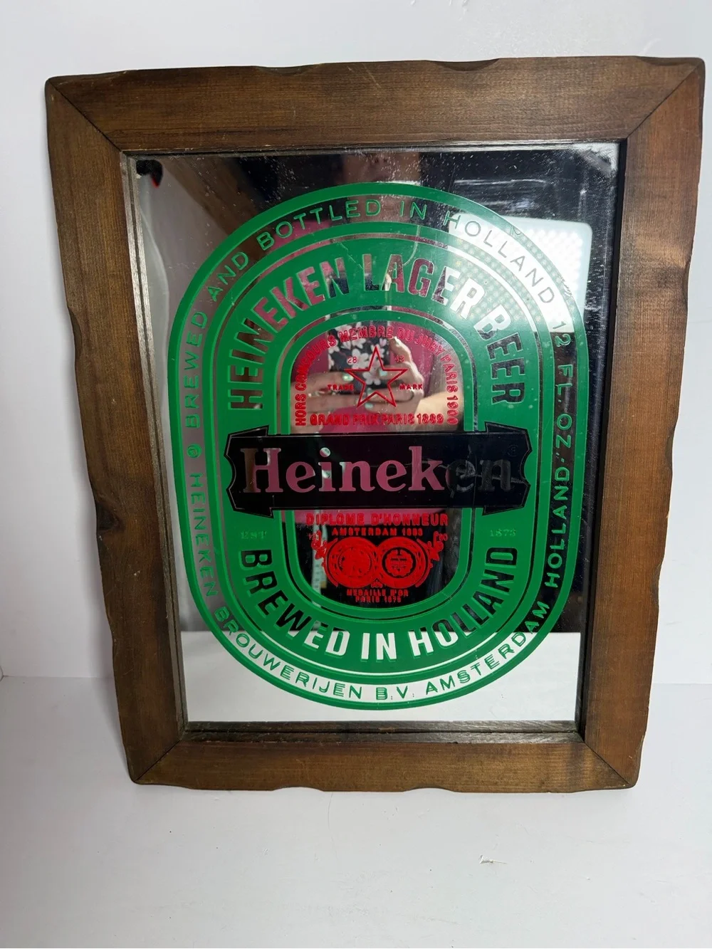 Vintage Heineken Lager Beer Mirror Sign Scalloped Wood Frame 15” x 18” Bar Decor